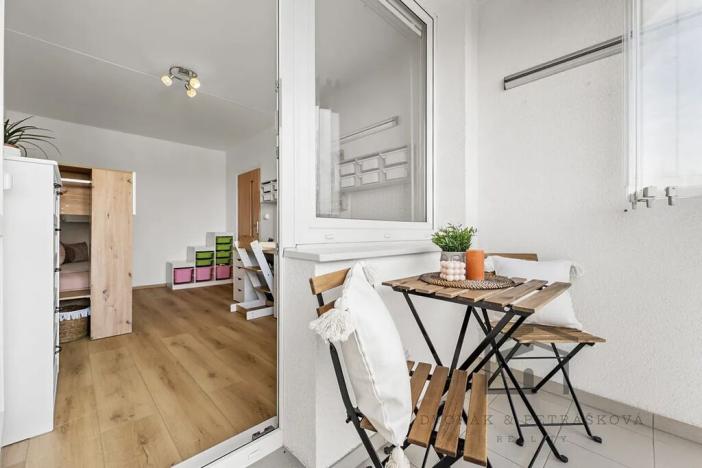 Prodej bytu 3+kk, Praha - Horní Měcholupy, Janovská, 63 m2