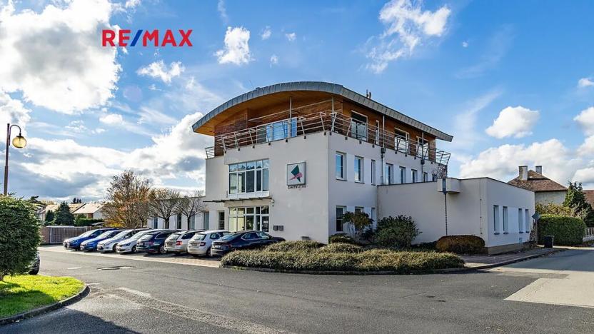 Prodej kanceláře, Česká Lípa, Vachkova, 826 m2