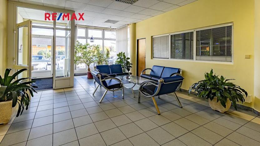Prodej kanceláře, Česká Lípa, Vachkova, 826 m2