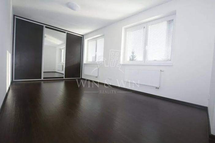 Pronájem bytu 4+kk, Praha - Horní Počernice, Náchodská, 124 m2