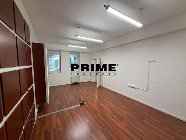 Pronájem kanceláře, Praha - Nové Město, Klimentská, 72 m2