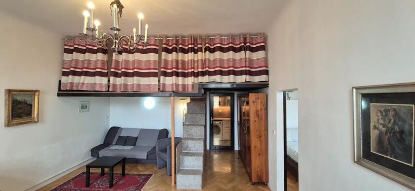 Pronájem bytu 2+1, Praha - Nové Město, Ke Karlovu, 54 m2