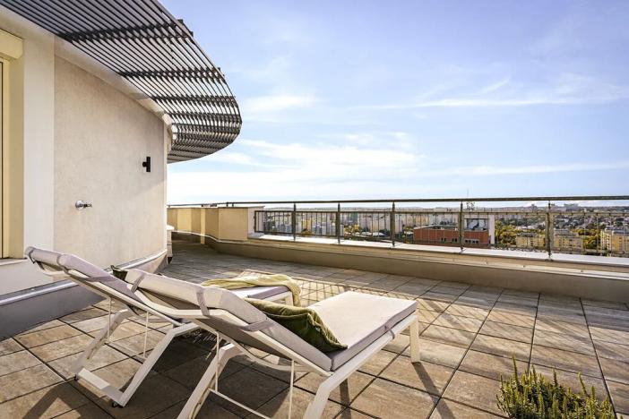 Prodej bytu 4+1, Praha - Stodůlky, Petržílkova, 228 m2