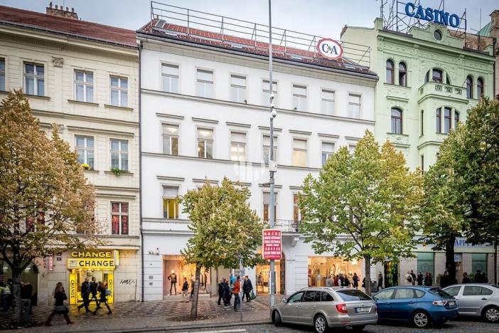 Pronájem kanceláře, Praha - Nové Město, Václavské náměstí, 700 m2