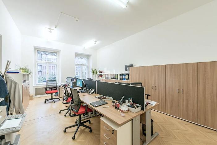 Pronájem kanceláře, Praha - Nové Město, Václavské náměstí, 400 m2