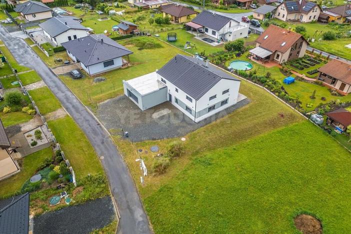 Prodej rodinného domu, Kornatice, 270 m2