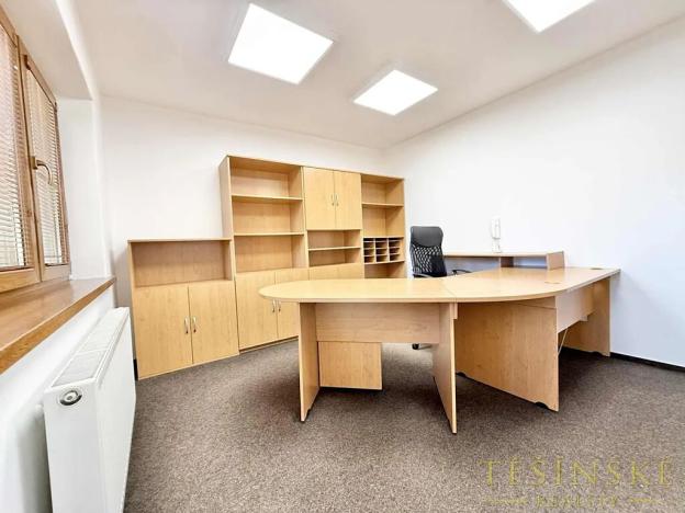 Pronájem kanceláře, Český Těšín, Tovární, 32 m2