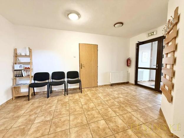 Pronájem kanceláře, Český Těšín, Tovární, 32 m2