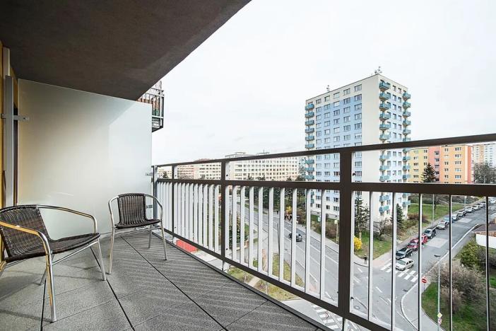 Pronájem bytu 1+kk, Praha - Záběhlice, Na Slatince, 30 m2