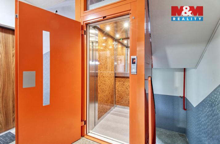 Prodej bytu 4+1, Klášterec nad Ohří, Topolová, 75 m2