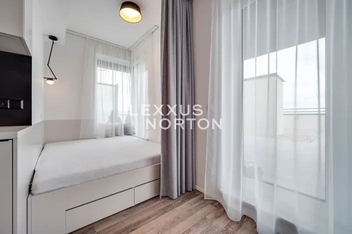 Pronájem bytu 1+kk, Praha - Strašnice, Zvěřinova, 39 m2