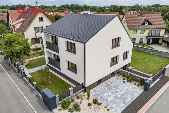 Prodej rodinného domu, Jindřichův Hradec, Spojovací, 183 m2