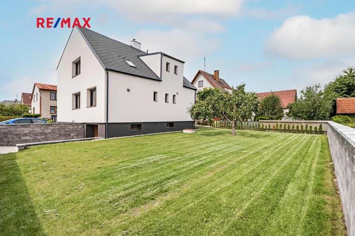 Prodej rodinného domu, Jindřichův Hradec, Spojovací, 183 m2