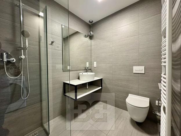 Pronájem bytu 1+kk, Zlín, Lorencova, 44 m2