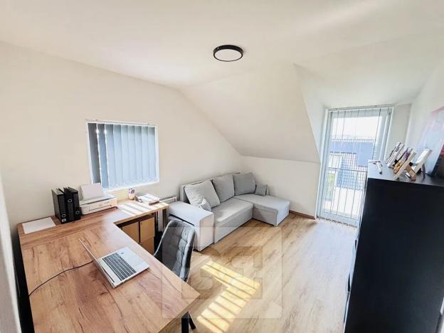 Pronájem bytu 5+kk, Chocerady, 116 m2