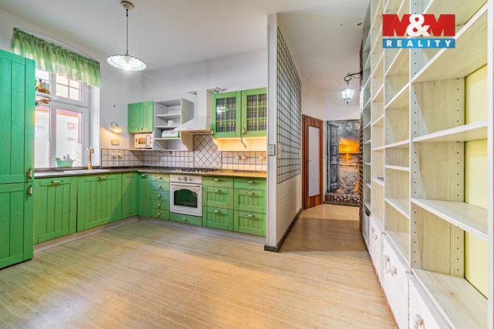 Prodej bytu 3+1, Karlovy Vary, Příčná, 76 m2