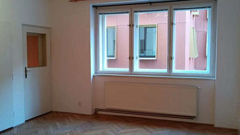 Pronájem bytu 1+1, Praha - Staré Město, U milosrdných, 41 m2