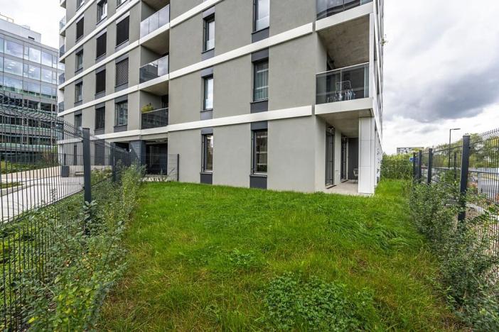 Pronájem bytu 2+kk, Praha - Karlín, Sokolova, 59 m2