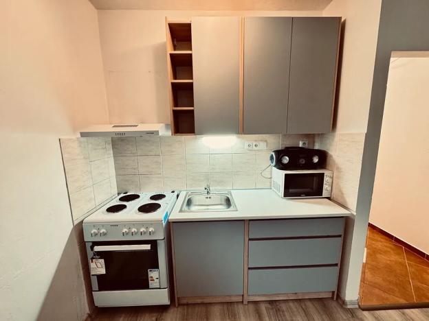 Pronájem bytu 2+kk, Liberec, Vysoká, 40 m2