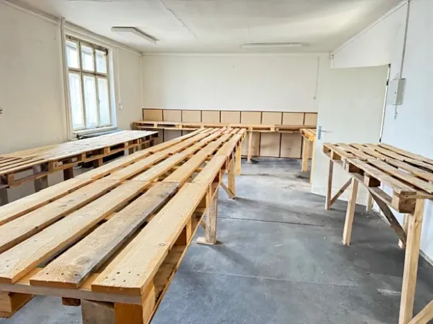 Prodej výrobních prostor, Morkovice-Slížany, 2000 m2