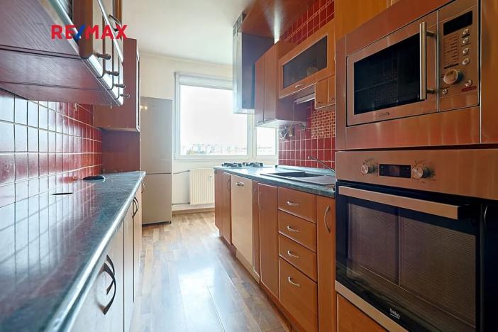 Prodej bytu 2+1, Plzeň, Komenského, 60 m2