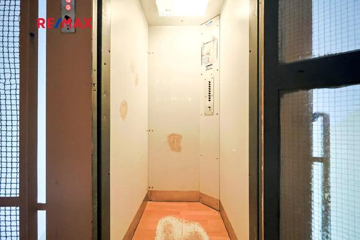 Prodej bytu 2+1, Plzeň, Komenského, 60 m2