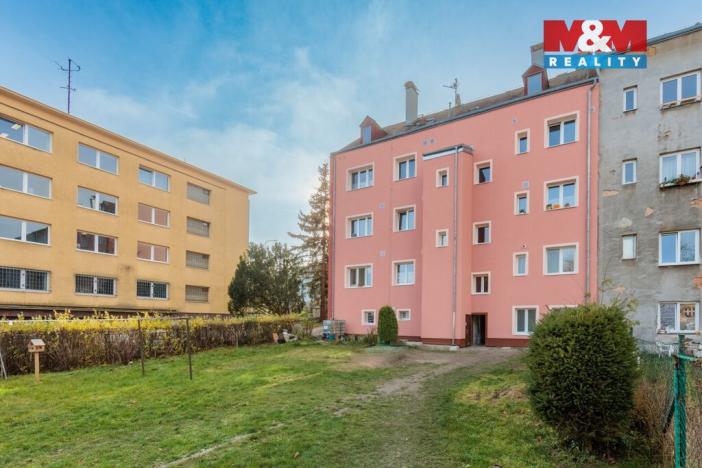 Prodej bytu 2+kk, Karlovy Vary - Stará Role, Závodu míru, 40 m2