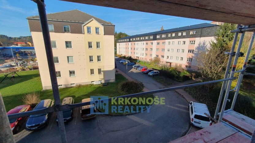 Prodej bytu 2+kk, Úpice, Národní, 43 m2