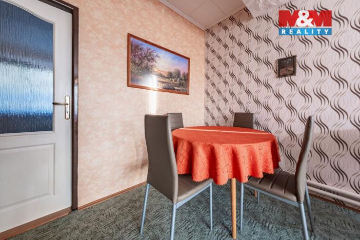 Prodej bytu 2+1, Průhonice, Školní, 53 m2