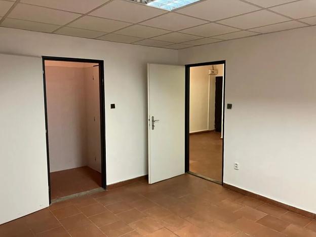 Pronájem komerční nemovitosti, Praha - Bubeneč, Národní obrany, 169 m2