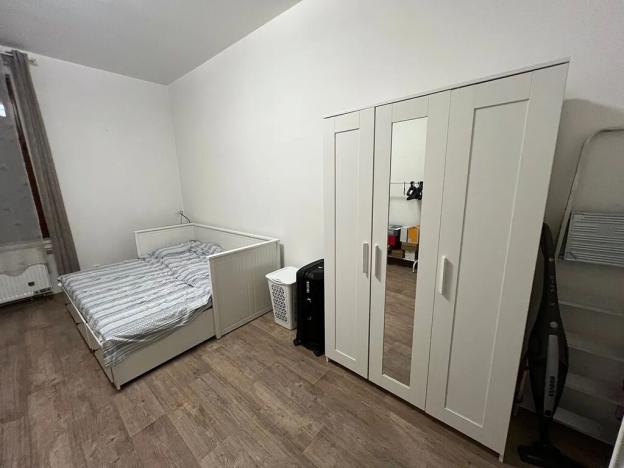 Pronájem bytu 2+kk, Praha - Libeň, Sokolovská, 35 m2