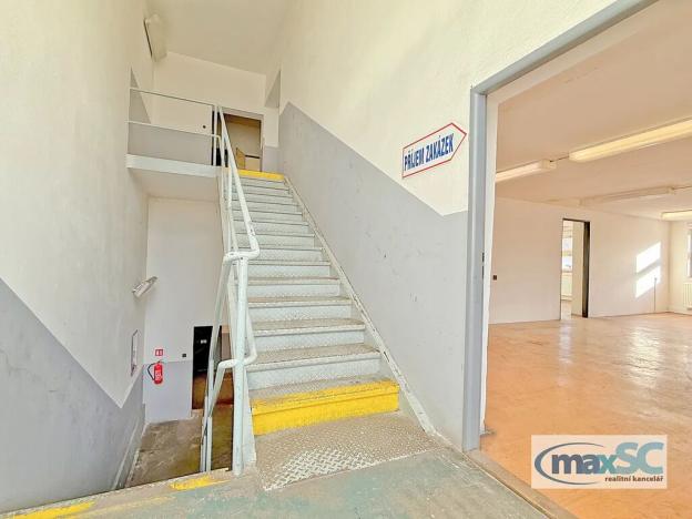 Pronájem skladu, Moravany, 533 m2