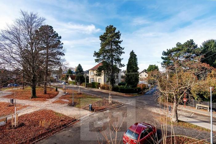 Prodej bytu 2+1, Říčany, nám. Československé armády, 61 m2