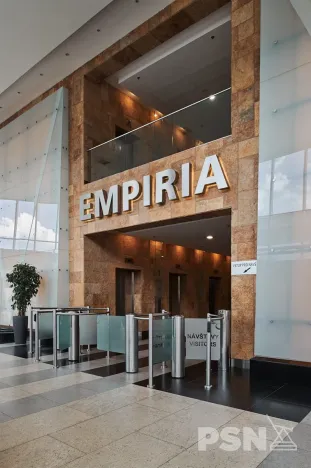 Pronájem kanceláře, Praha - Nusle, Na strži, 554 m2