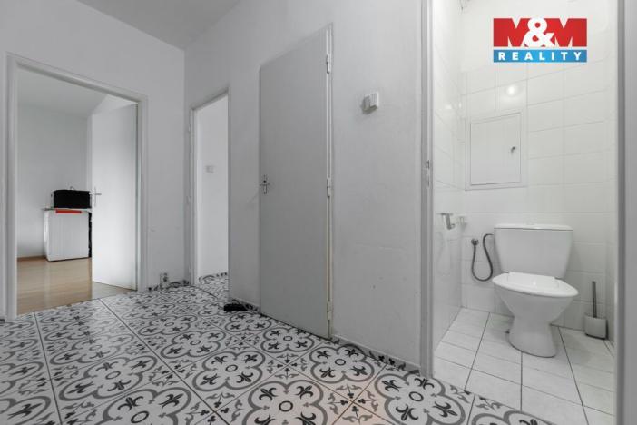 Prodej bytu 3+1, Hroznětín, Sídliště, 73 m2