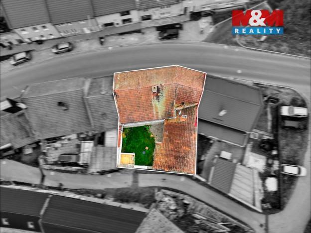 Prodej rodinného domu, Lešany, 160 m2