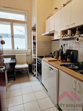 Pronájem bytu 1+1, Praha - Vinohrady, Kouřimská, 36 m2