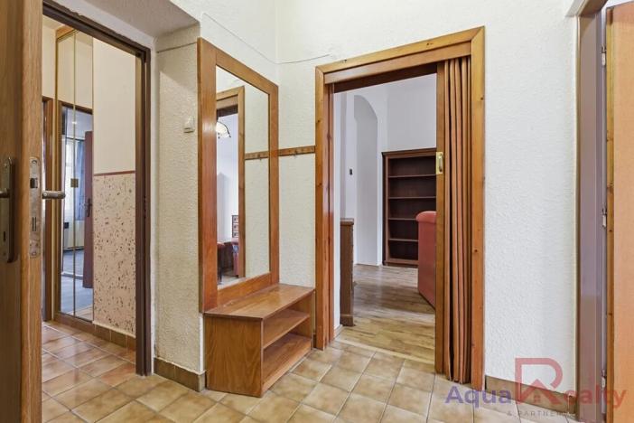 Prodej bytu 4+1, Karlovy Vary, Moskevská, 102 m2