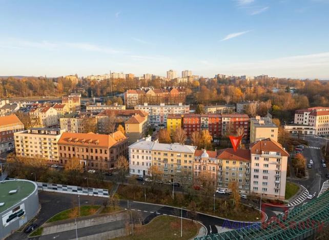 Prodej bytu 2+1, Karlovy Vary, Šmeralova, 51 m2