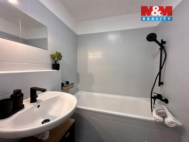 Pronájem bytu 2+1, Praha - Žižkov, Habrová, 46 m2