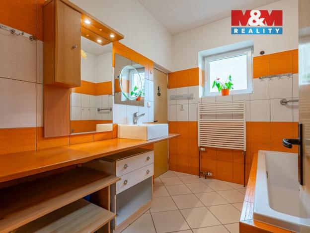 Prodej bytu 3+1, Řehenice, Doly, 83 m2