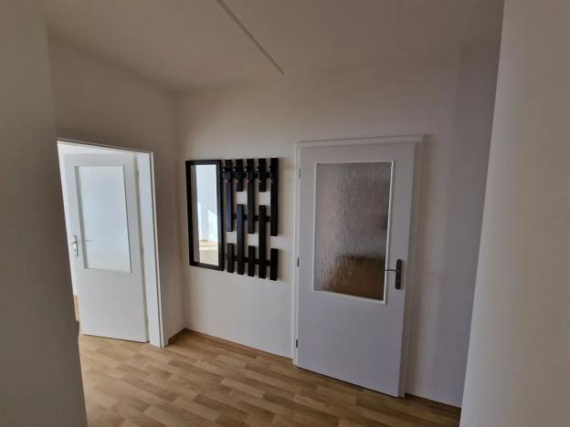 Pronájem bytu 2+1, Cheb, Přátelství, 49 m2