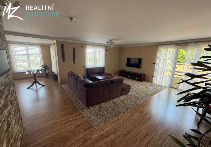 Prodej rodinného domu, Mrsklesy, 437 m2