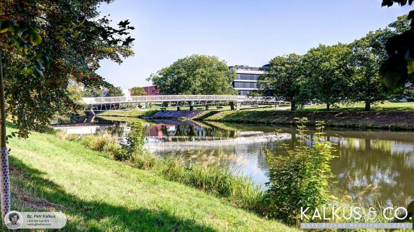 Pronájem bytu 3+kk, Hradec Králové, Smetanovo nábřeží, 75 m2