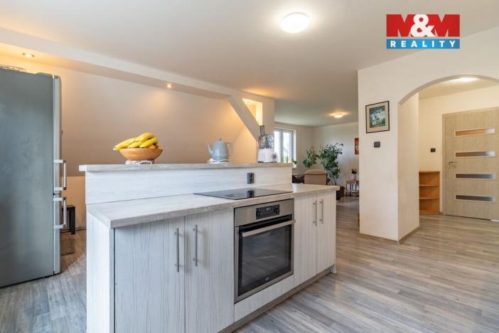 Prodej bytu 3+kk, Plesná, Kostelní, 109 m2