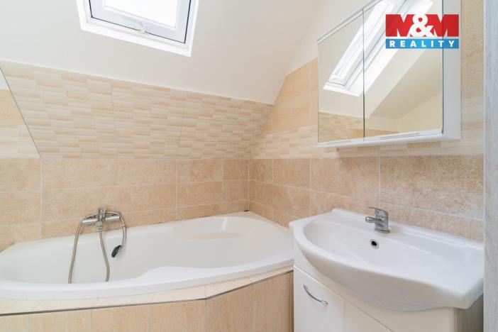 Prodej bytu 3+kk, Plesná, Kostelní, 109 m2