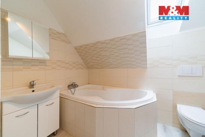 Prodej bytu 3+kk, Plesná, Kostelní, 109 m2