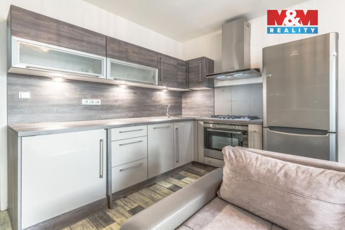 Pronájem bytu 2+kk, Děčín - Děčín XXXII-Boletice nad Labem, V Sídlišti, 42 m2