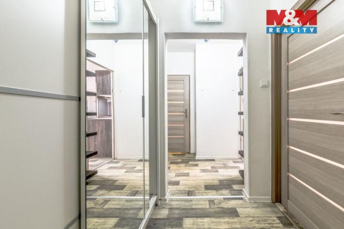 Pronájem bytu 2+kk, Děčín - Děčín XXXII-Boletice nad Labem, V Sídlišti, 42 m2