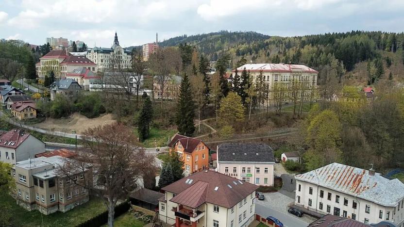 Prodej obchodního prostoru, Tanvald, Poštovní, 522 m2